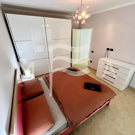 3 Bedroom Beachfront 834 Apartment Golem (Tirana)