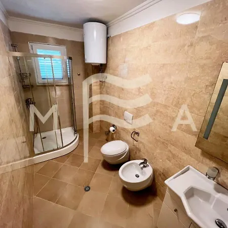 公寓 3 Bedroom Beachfront 834 *