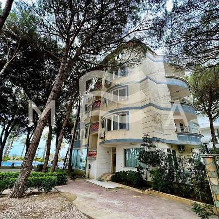 公寓 3 Bedroom Beachfront 834 格勒姆